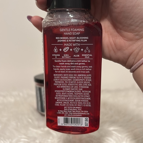 Vampire Blood Set 🧛♀️♥️ - Candle, hand soap & wallflower refills - Picture 5 of 9